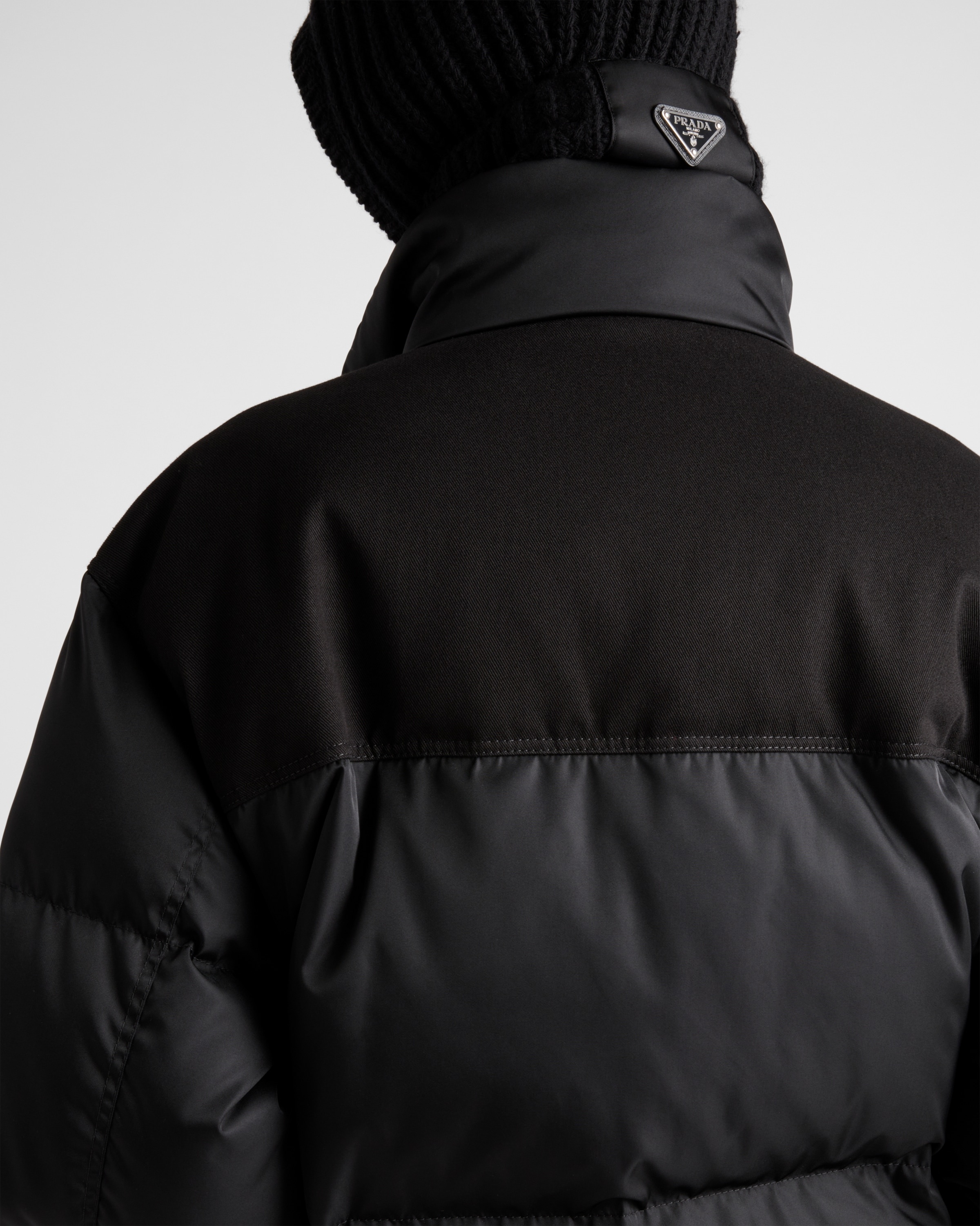 Cropped Re-Nylon down jacket - 4