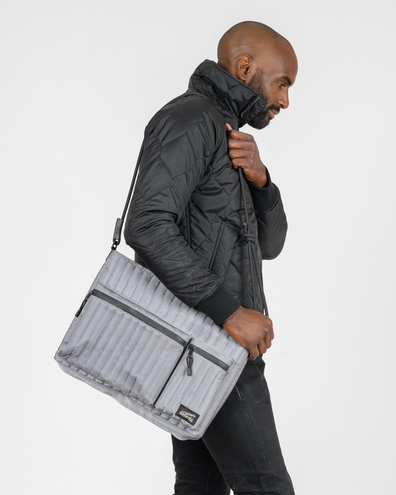 Iron Heart OGL ORIGINALE TECH MATERIAL MAX MILLIE BAG - SILVER outlook
