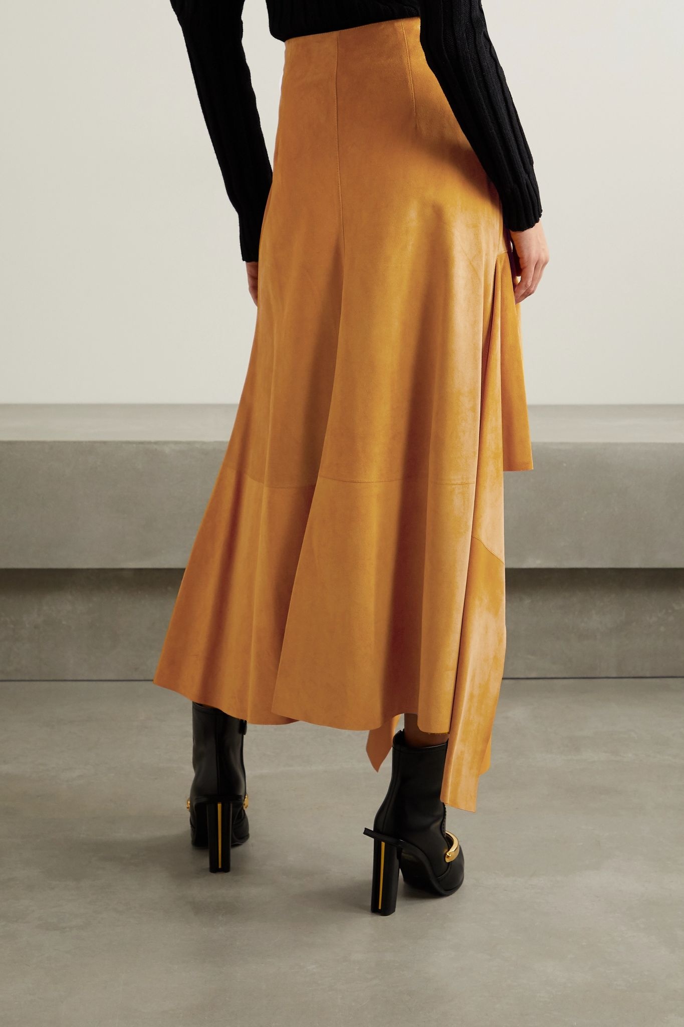 Draped suede skirt - 3