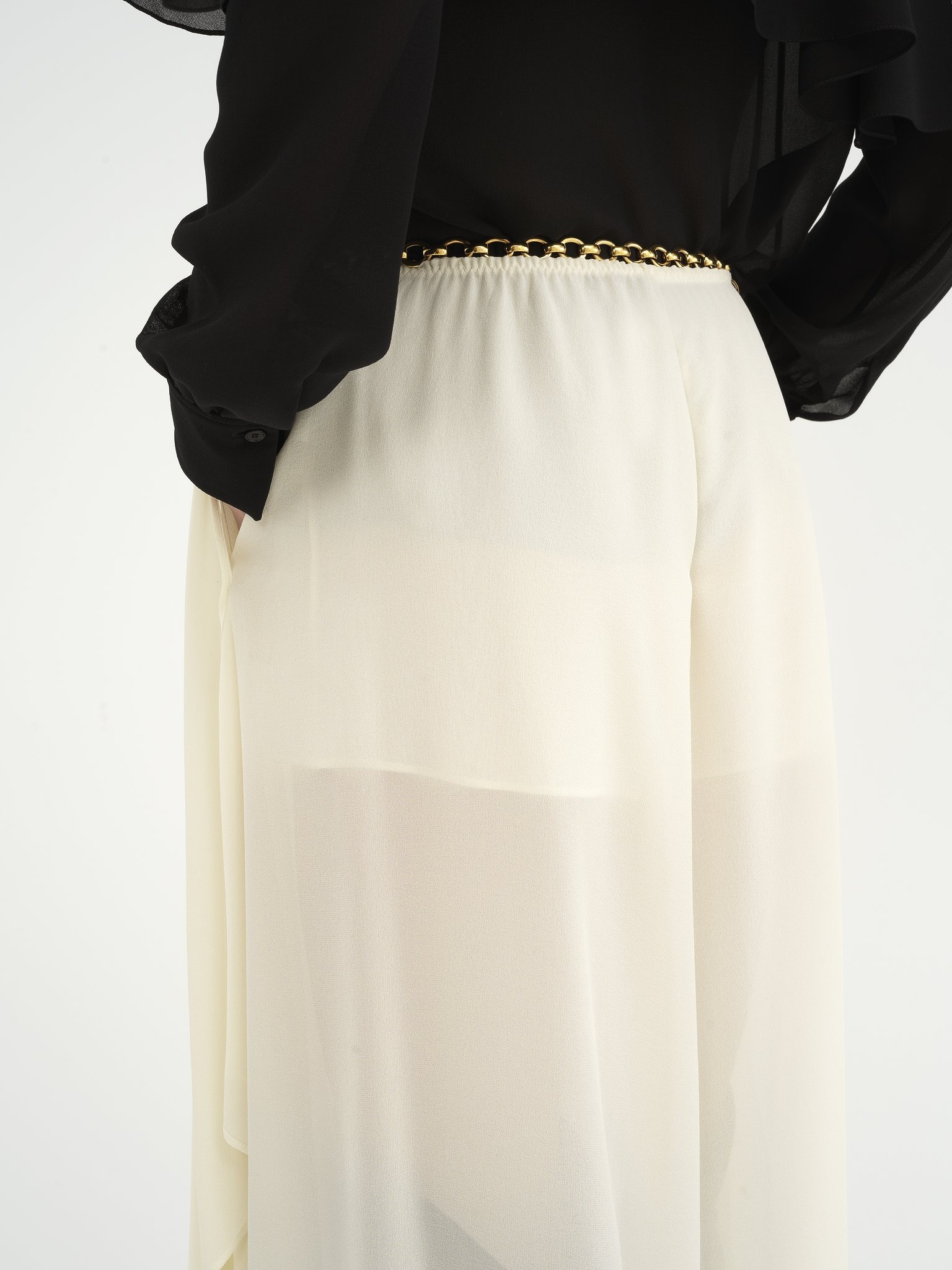 FLUID VOLANT SHORTS IN SILK GEORGETTE - 6