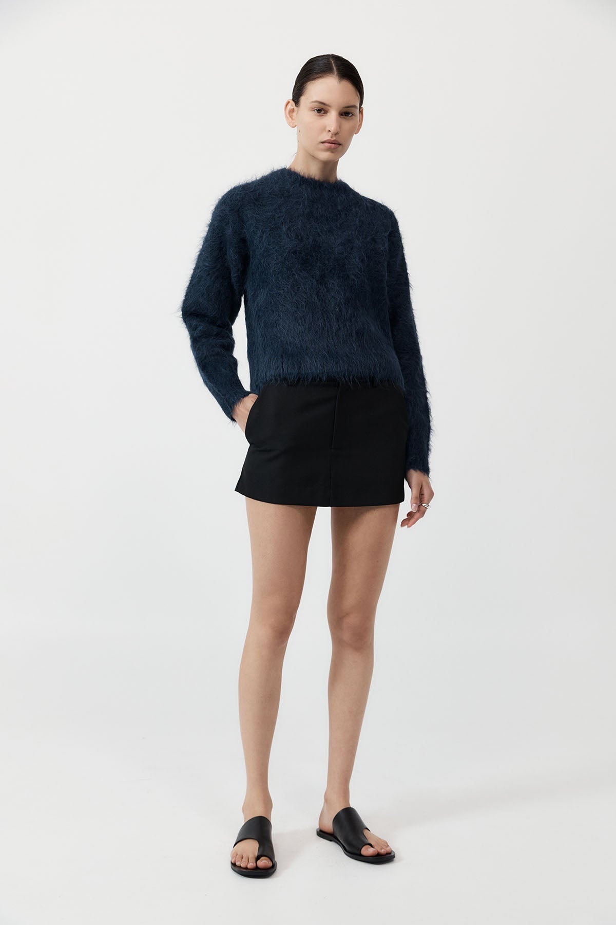 Alpaca Sweater - Midnight Blue - 2
