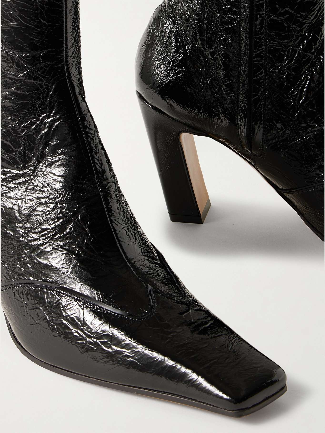 Miista Women s Marcelle vitchoklad Croc Embossed High Heel