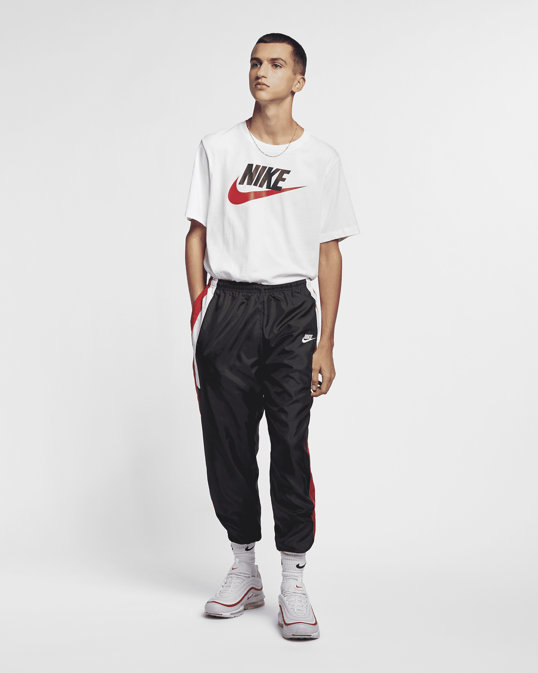 Nike Sportswear Men's T-Shirt - 5
