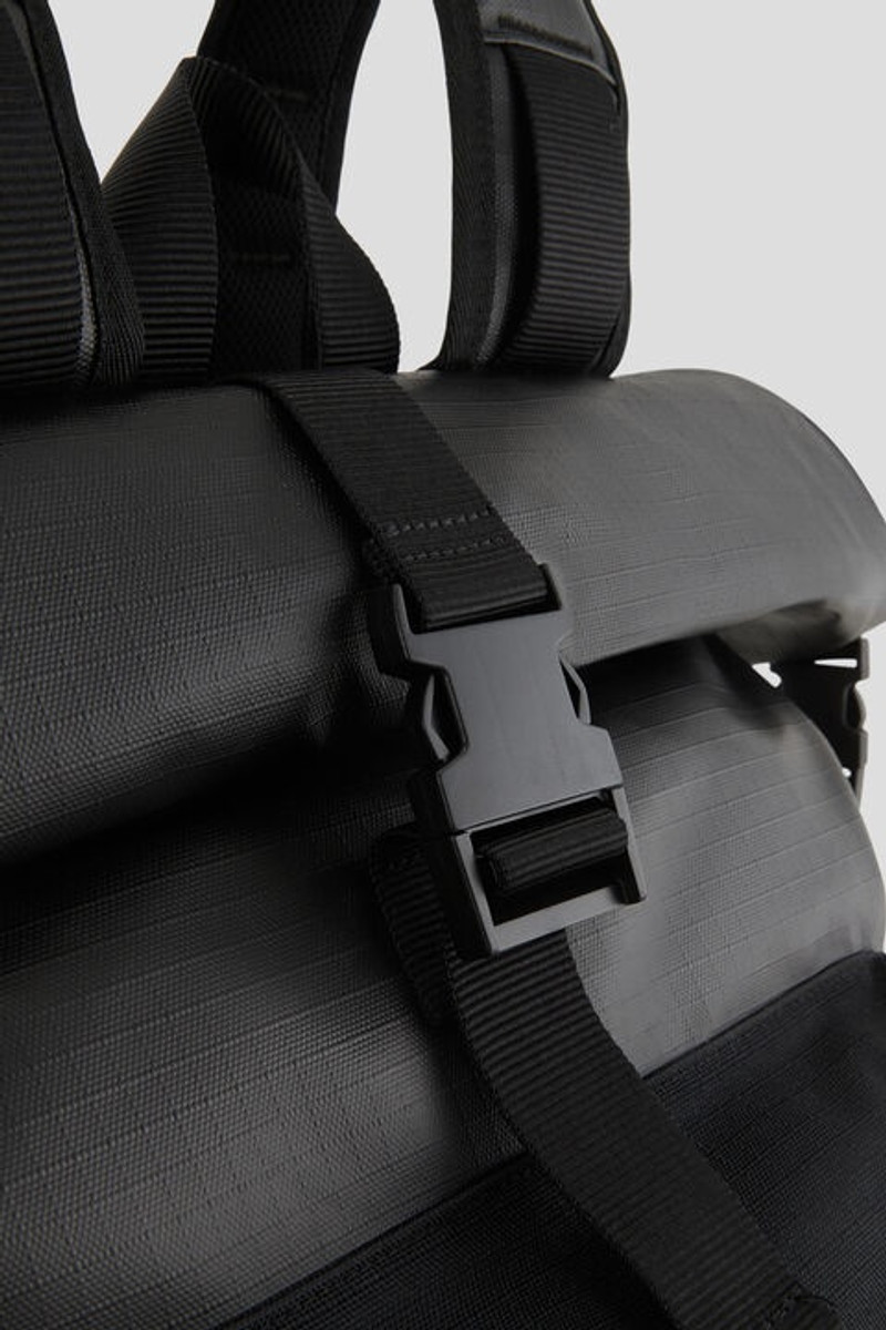 Kirkwood Iven Backpack in Black 6