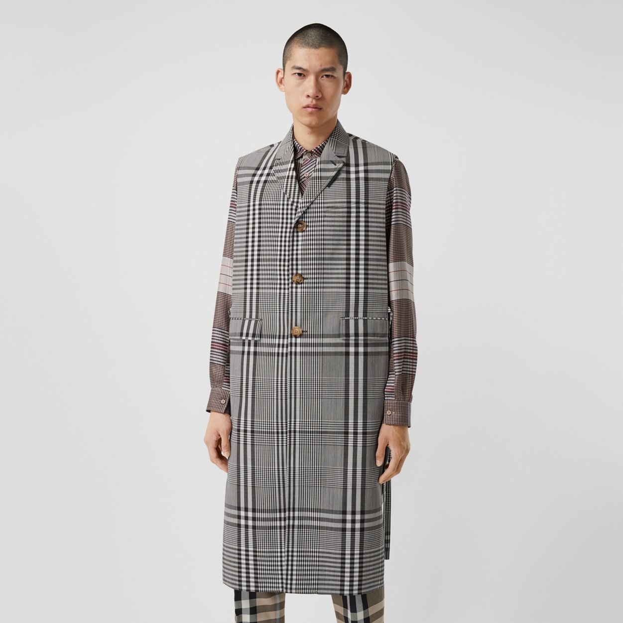 Sleeveless Check Technical Wool Coat - 7