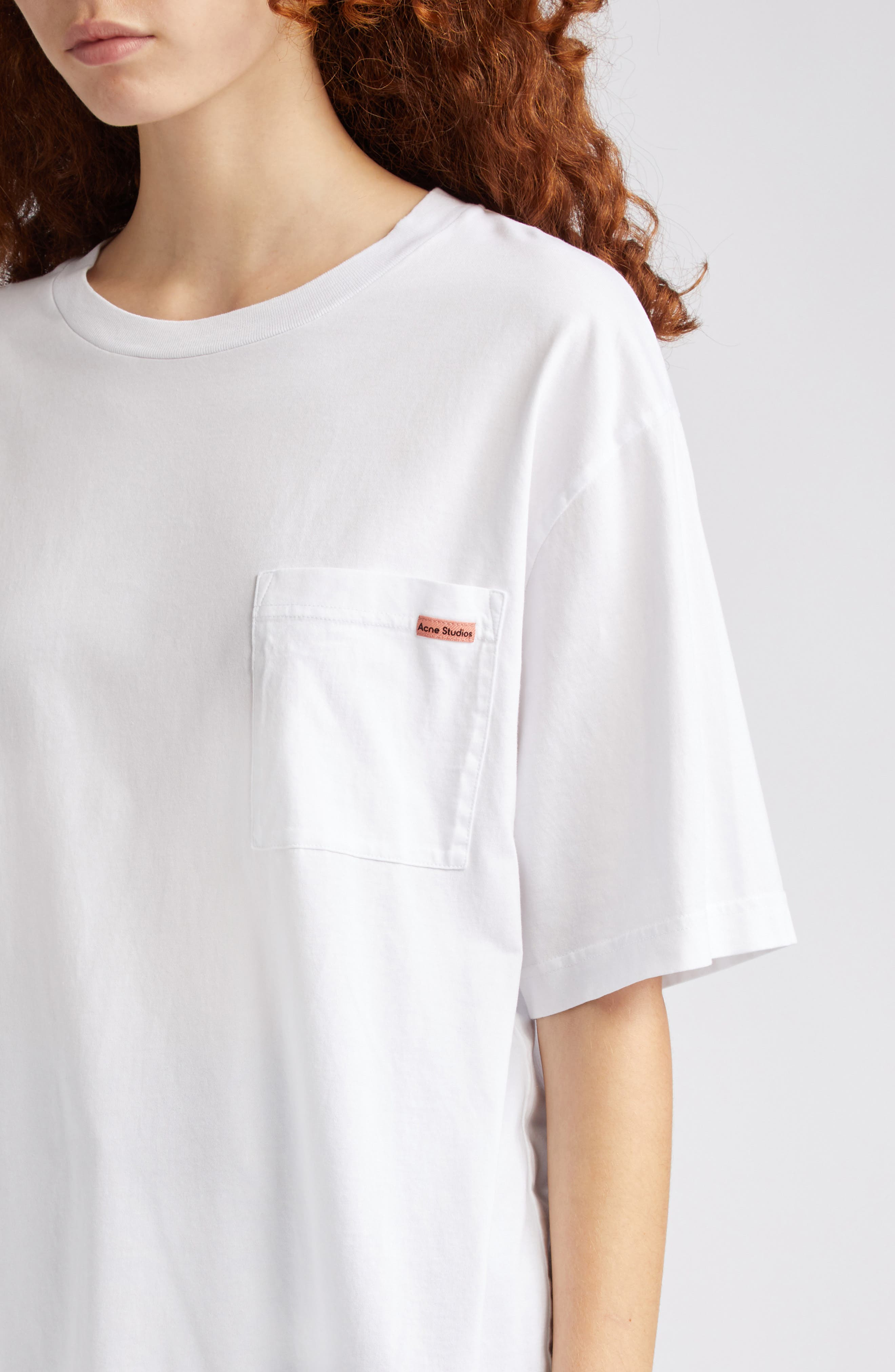 Tag Detail Pocket T-Shirt - 4