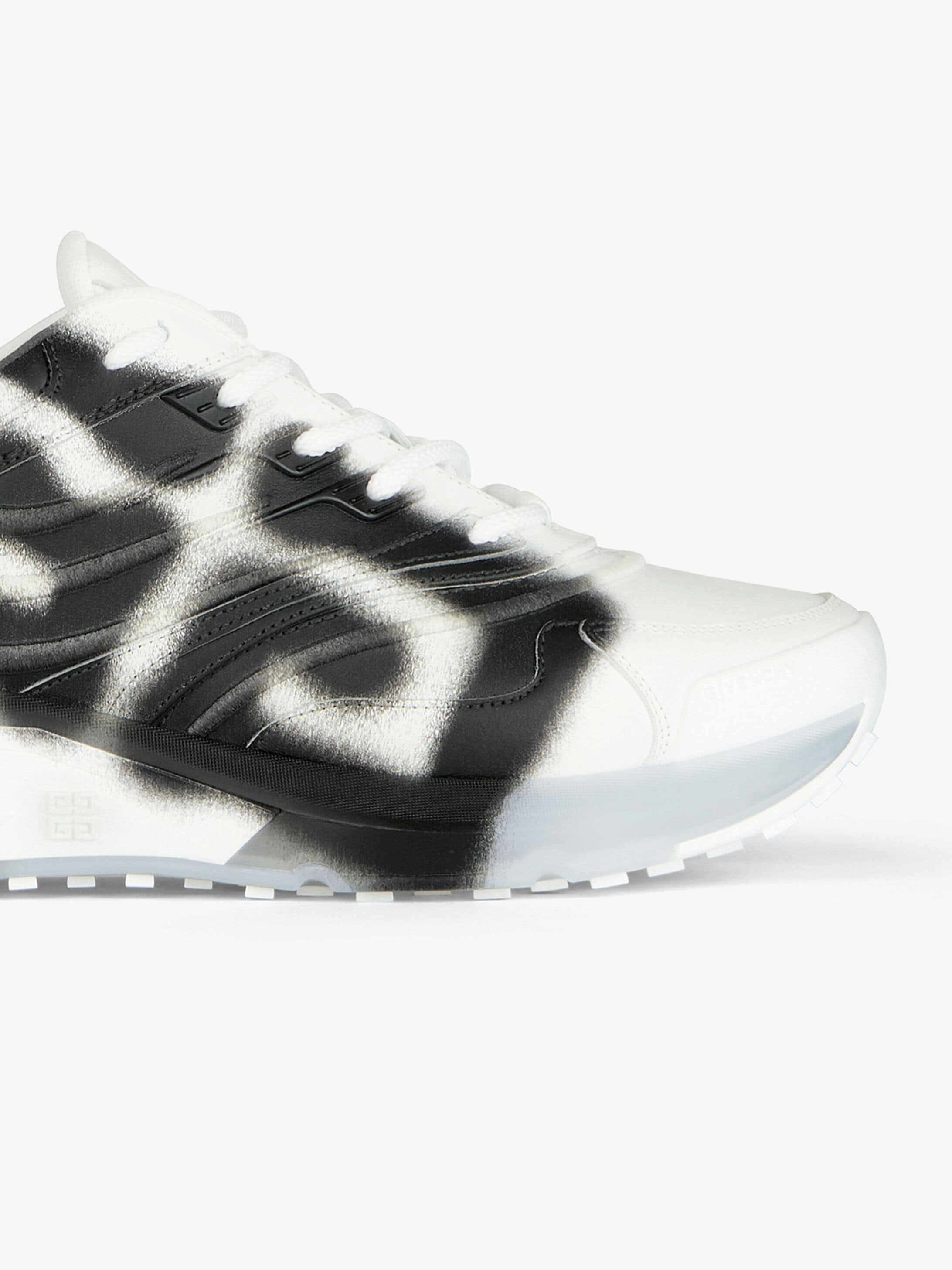 GIV 1 SNEAKERS IN LEATHER WITH TAG EFFECT PRINT - 6