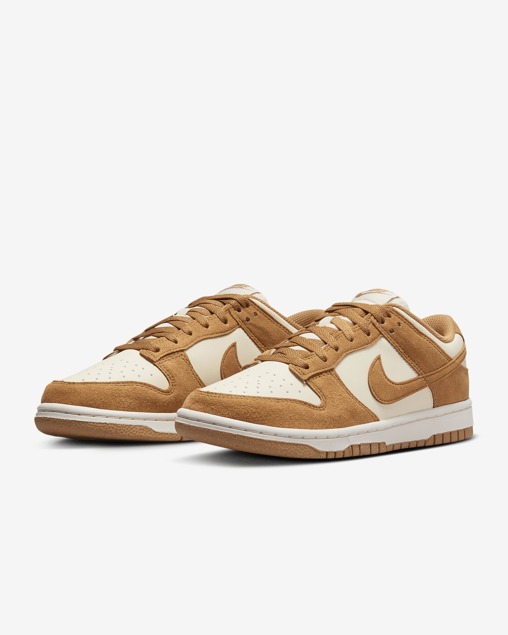 Nike Dunk Low Women's Shoes - 5