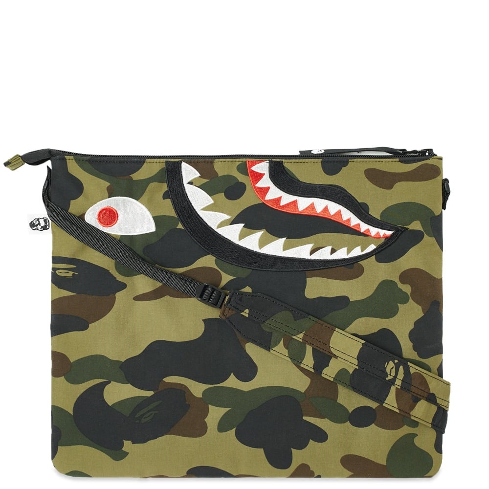 A Bathing Ape 1st Camo Shark Crossbody Bag - 1