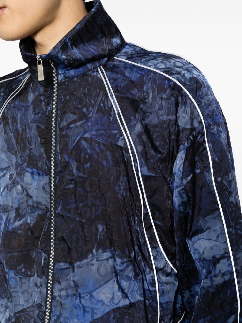 logo-jacquard windbreaker - 5