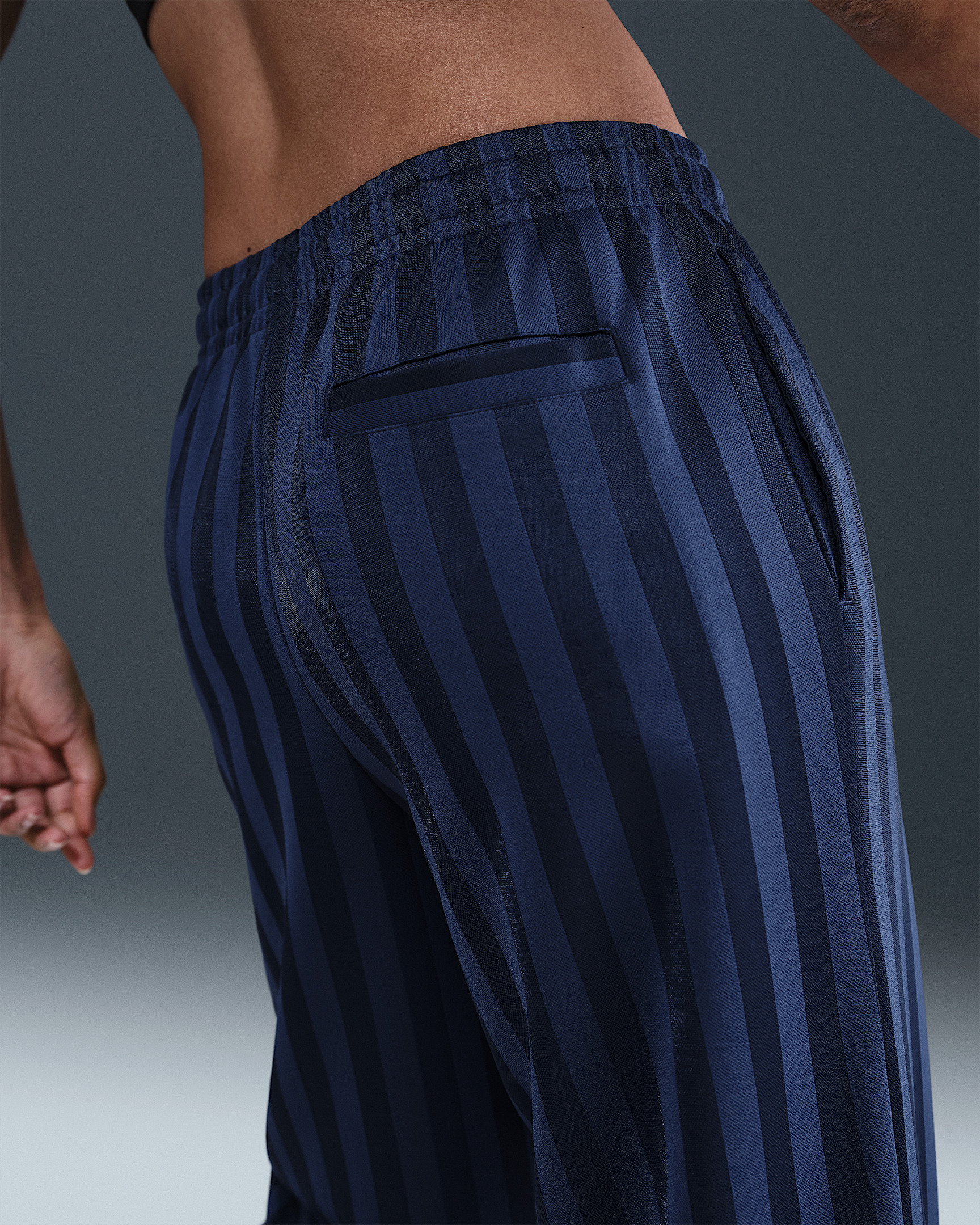 Nike Sportswear Women's Mid-Rise Loose Jacquard Striped Track Pants - 3