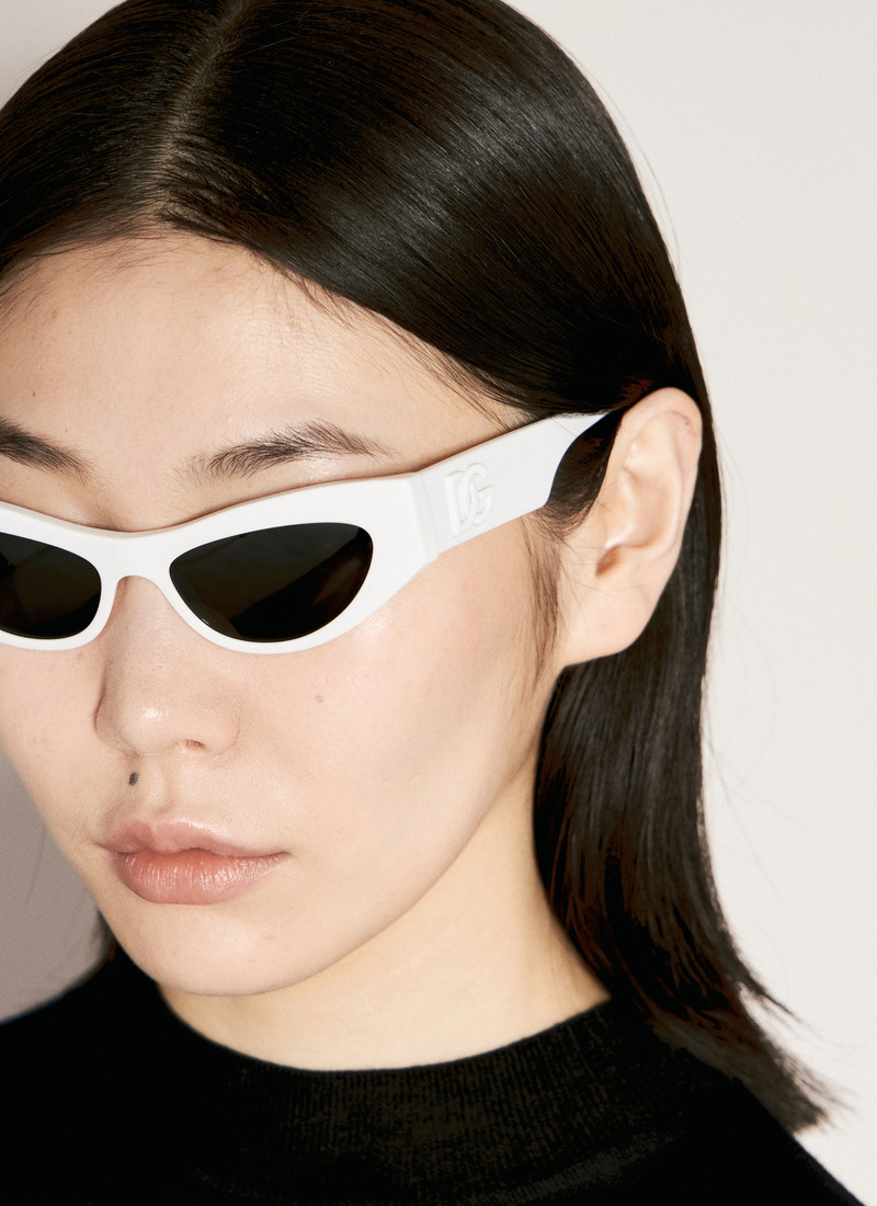 Cat-Eye Sunglasses 1