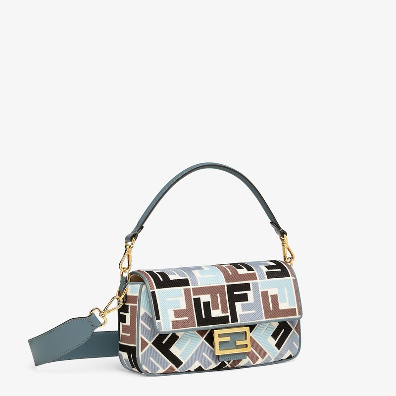 FENDI Baguette outlook
