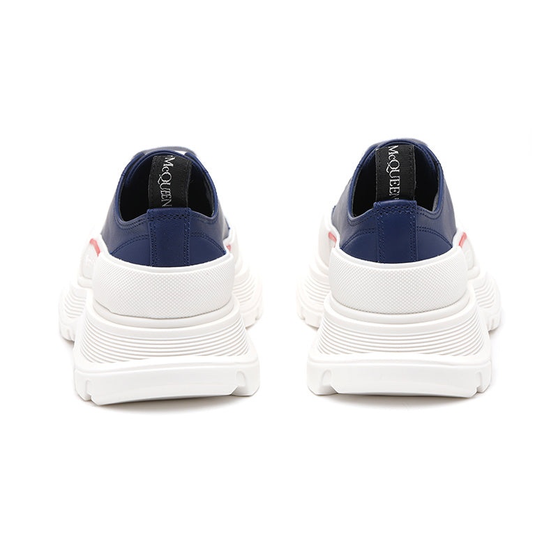 (WMNS) Alexander McQueen Tread Slick Sneakers 'Navy White Red' 702042WHZ624687 - 4