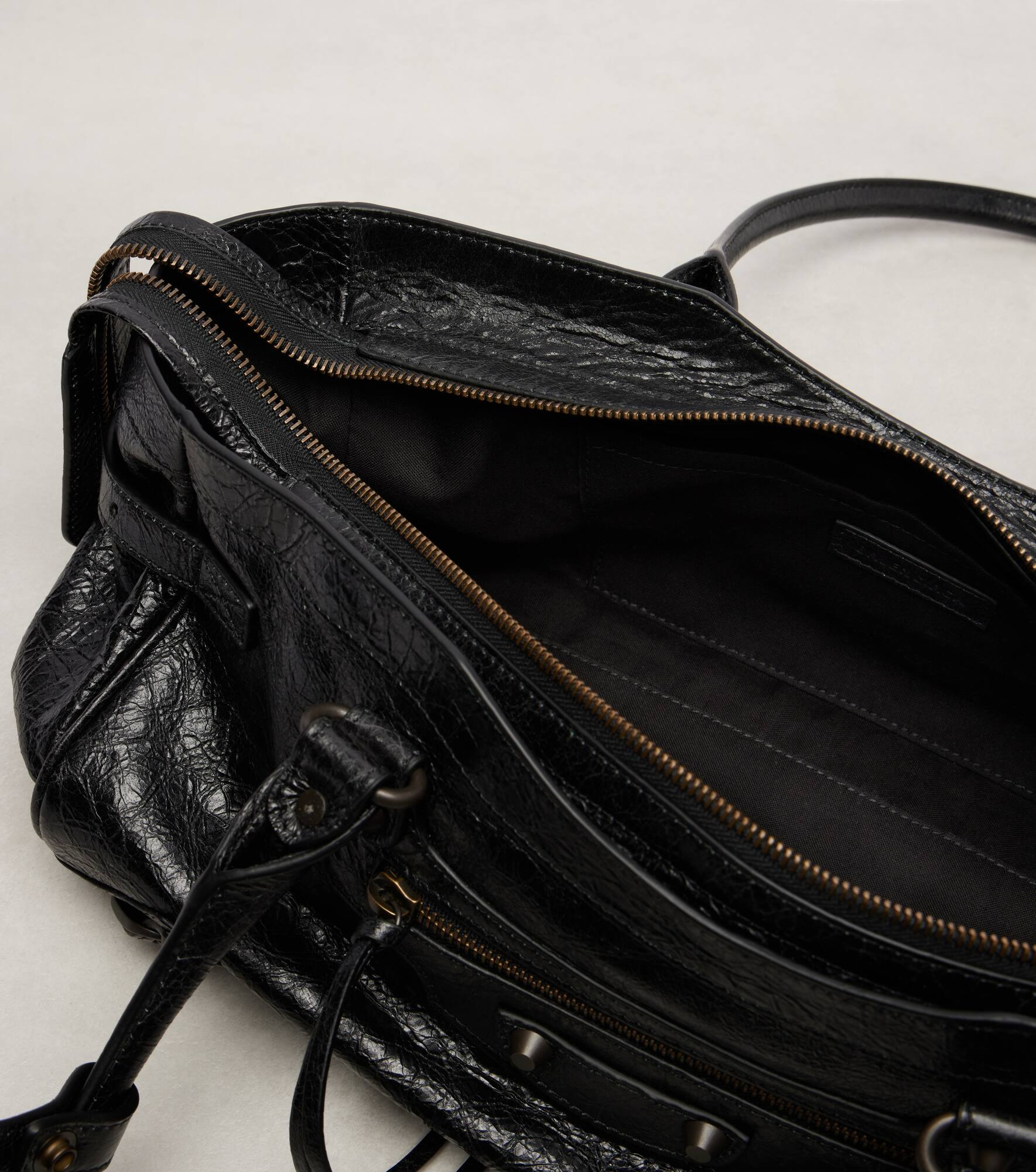 Le City East-West Medium shoulder bag - 3