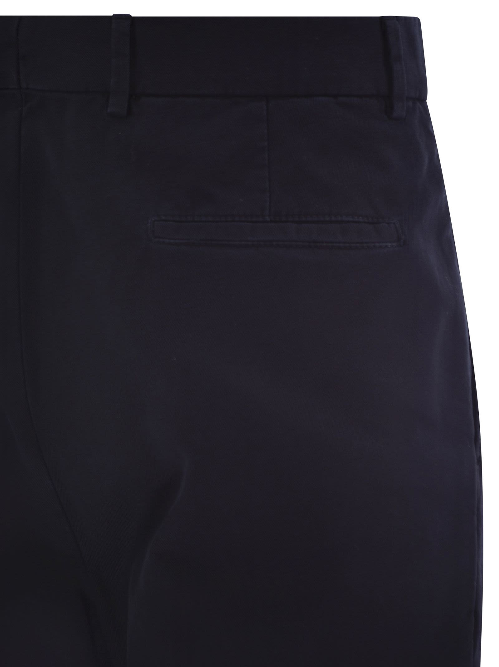 Brunello Cucinelli Men Leisure Fit Trousers In Garment-Dyed Cotton Velvet With Darts - 4