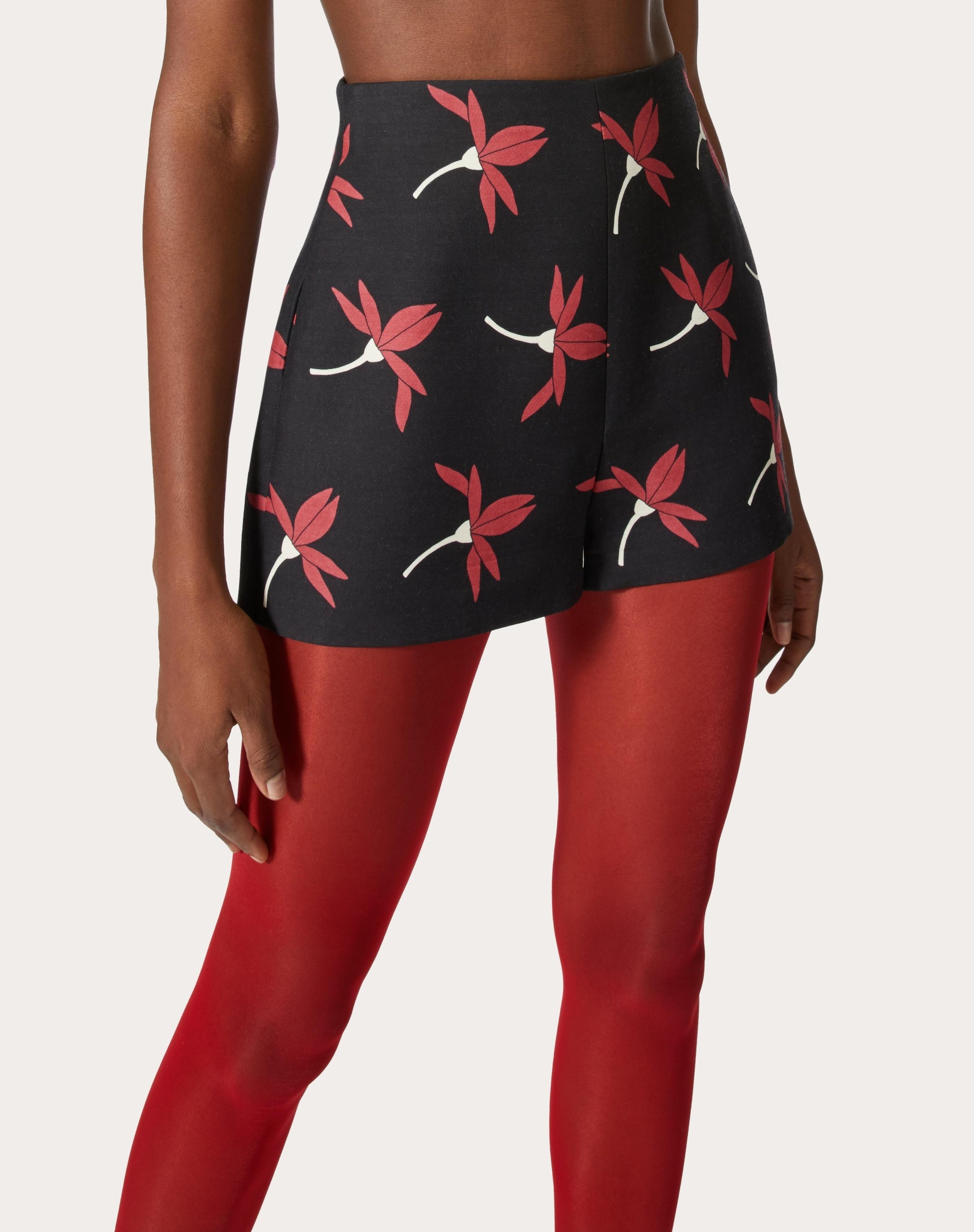SHORTS IN PRINTED CREPE COUTURE - 5