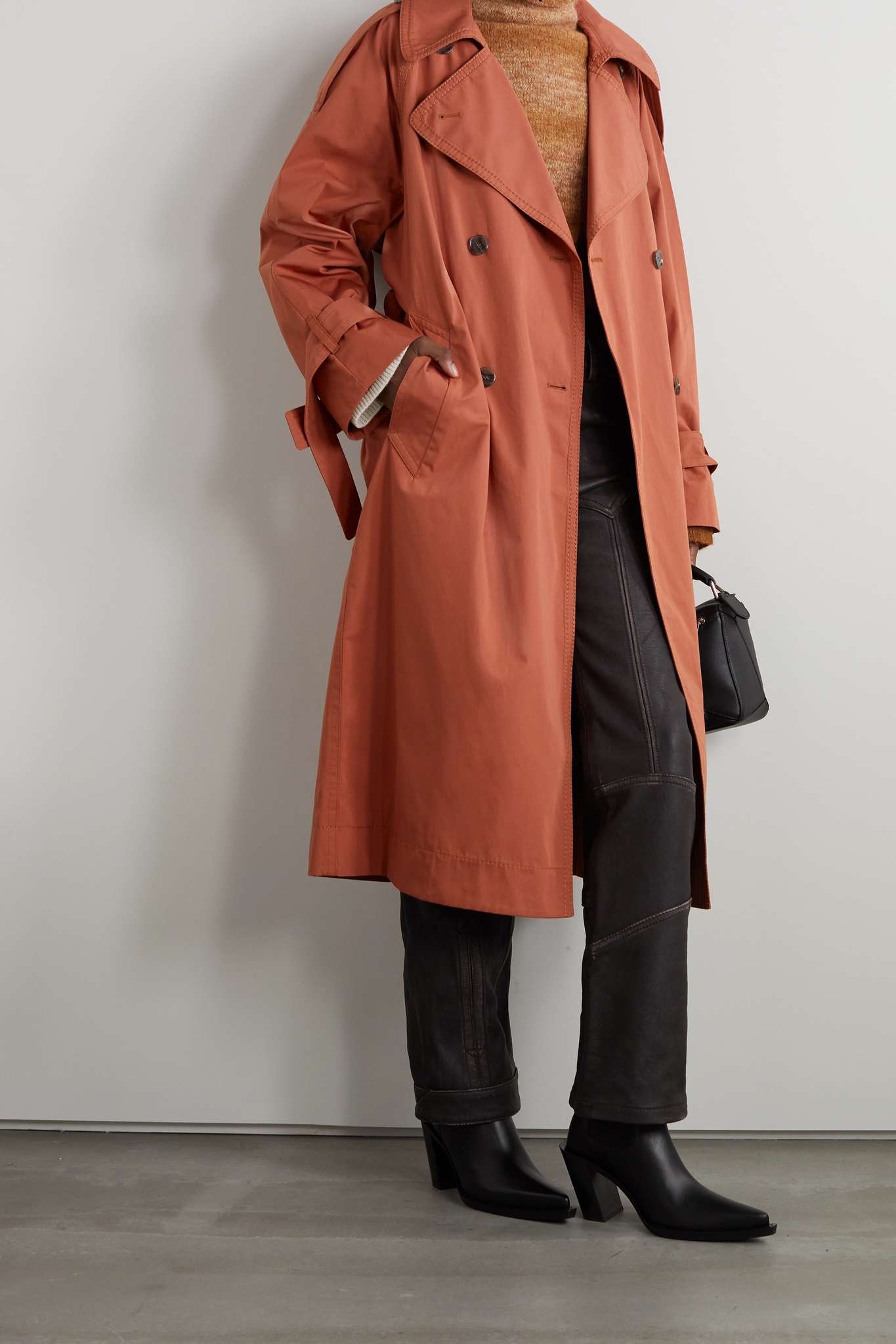 Double-breasted cotton trench coat - 2