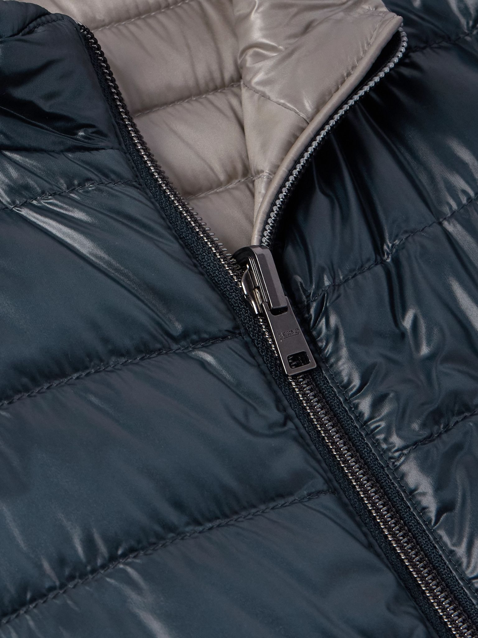 Reversible Quilted Nylon Down Gilet Blue - 4