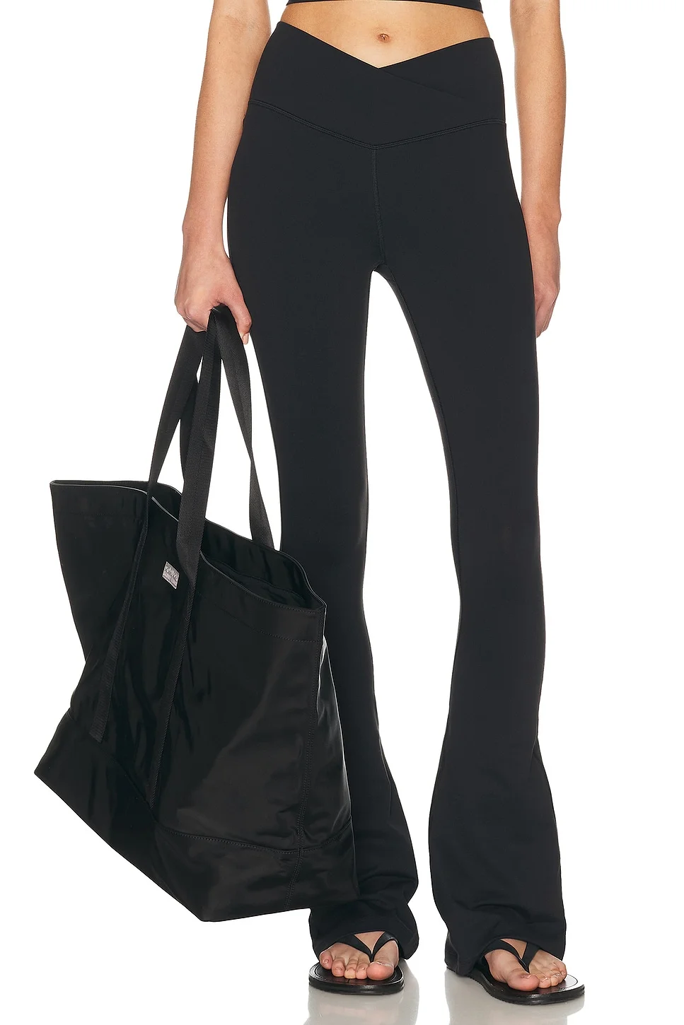 Raquel Crossover Supplex Flare 32 Legging - 1