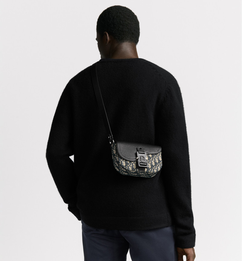 Dior Saddle Pouch with Strap outlook