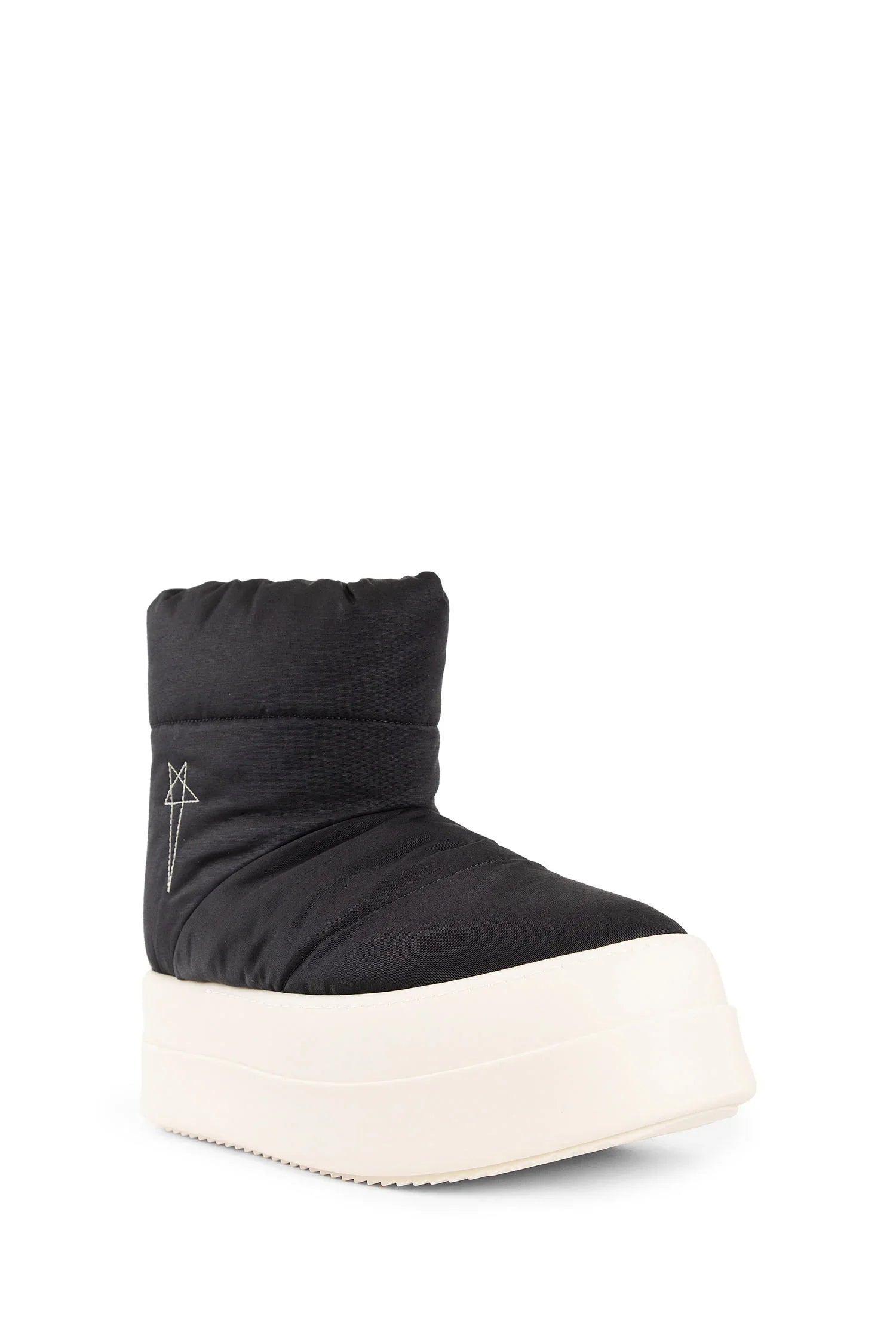 Porterville-Mega-Bumper-Lunar-Boots - 2