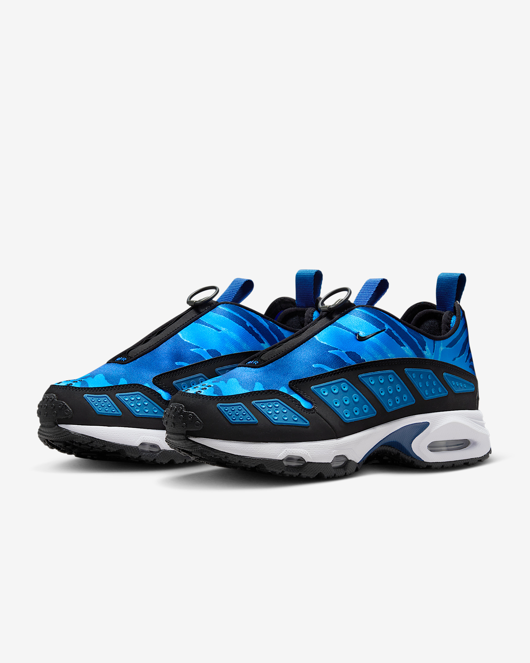 Nike Air Max SNDR Camo Women's Shoes - 5