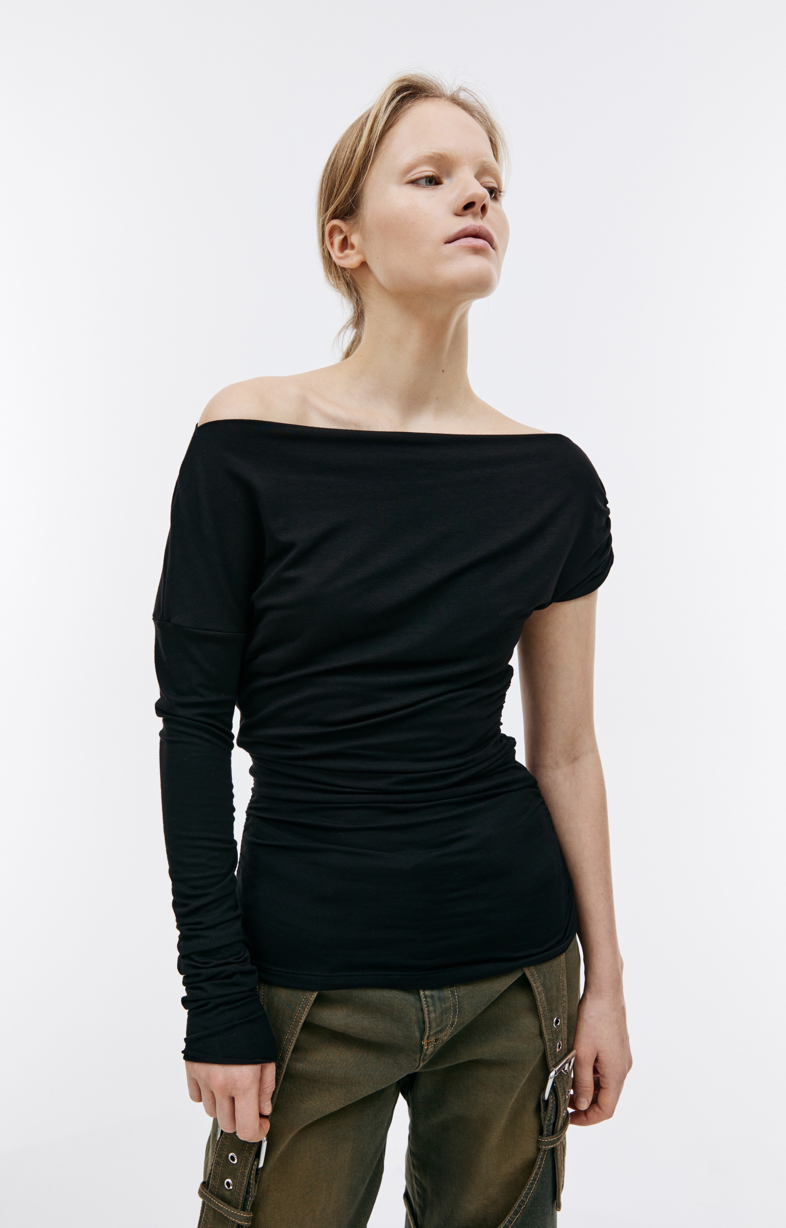 BLACK ASYMMETRIC LONGSLEEVE - 4