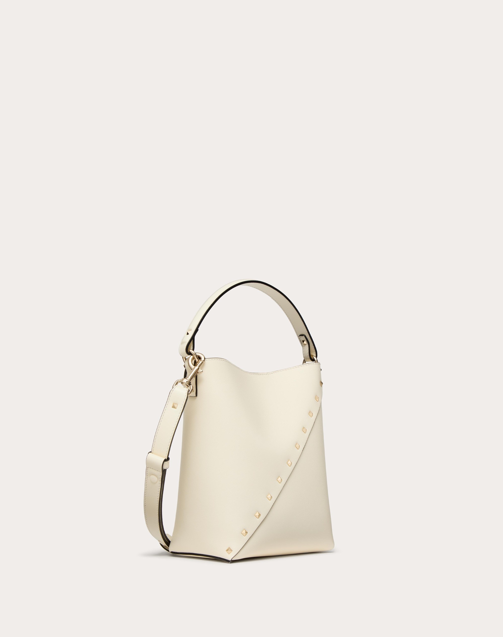 VALENTINO GARAVANI VALENTINO GARAVANI ROCKSTUD WISPY CALFSKIN BUCKET BAG - 2