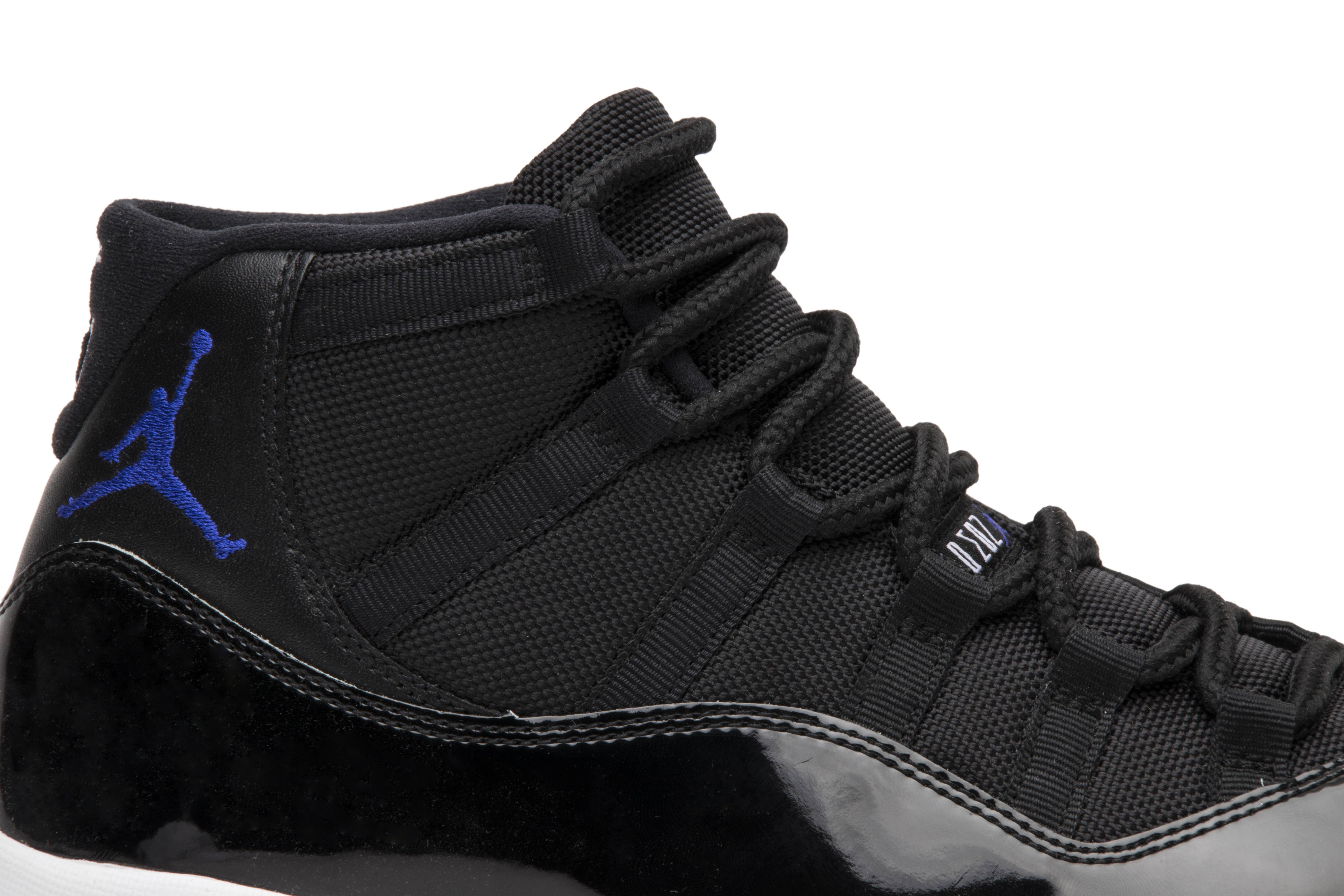 Air Jordan 11 Retro 'Space Jam' 2016 - 2