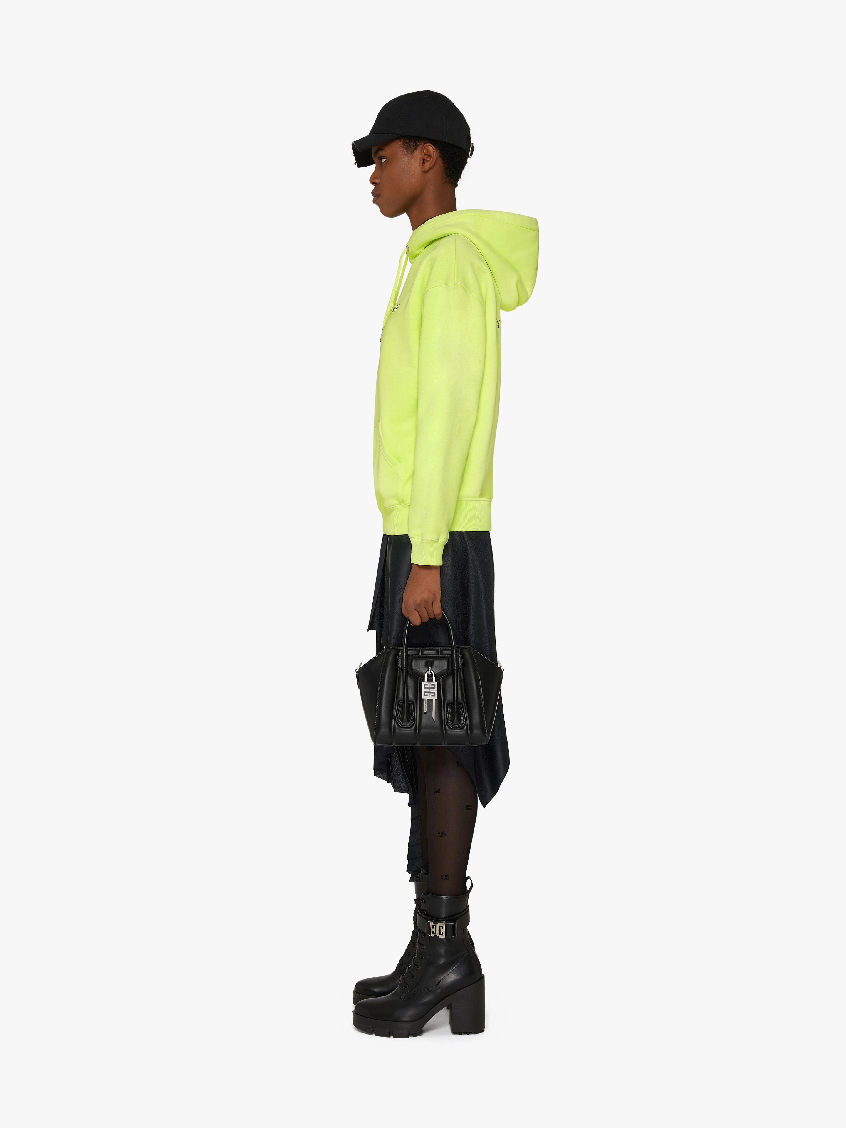 GIVENCHY REVERSE HOODIE - 3
