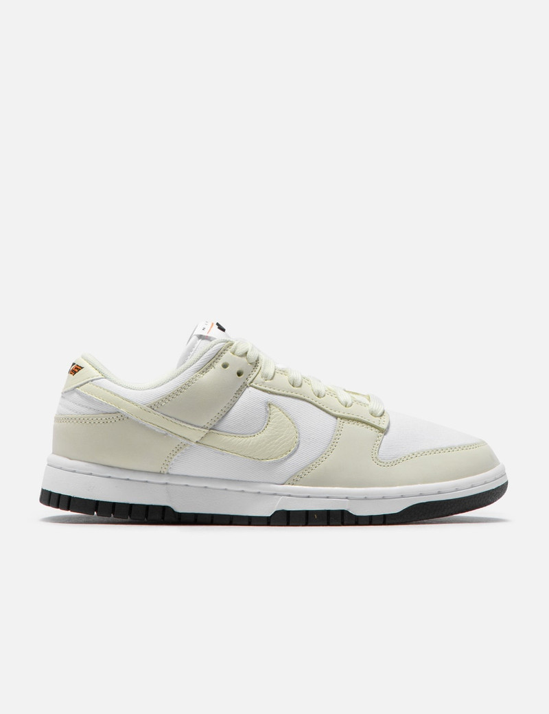 WMNS DUNK LOW LX "코크 너트" - 1
