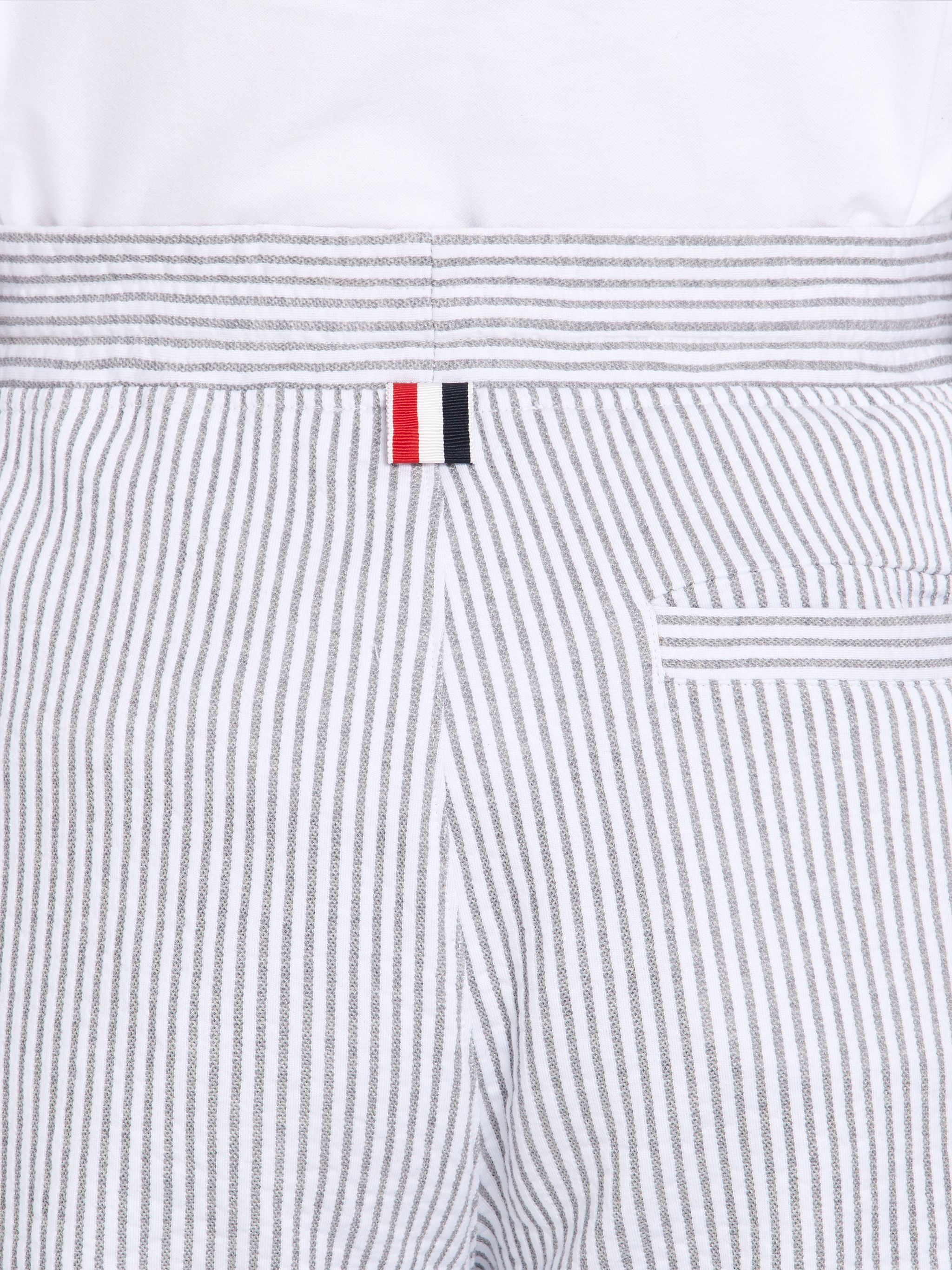 Light Grey Seersucker Stripe Mid-Thigh Shorts - 6