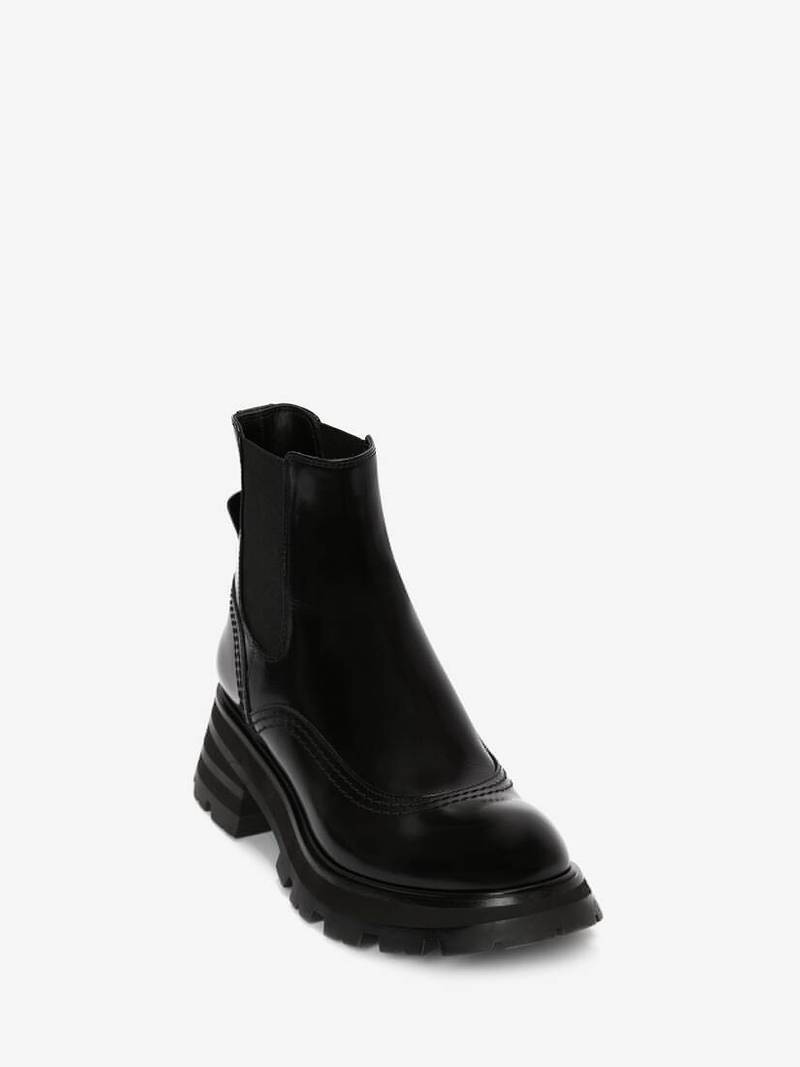 Alexander McQueen Women's Wander Chelsea Boot in Black outlook
