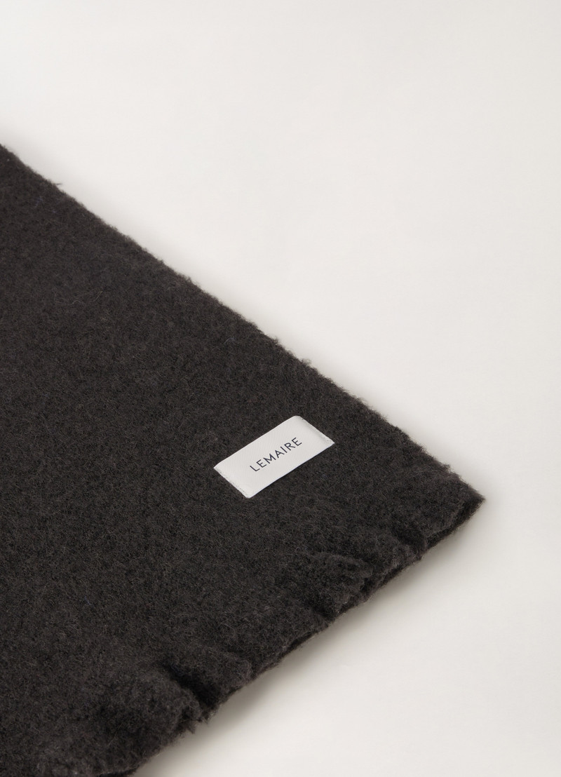 Lemaire FLUFFY SCARF outlook