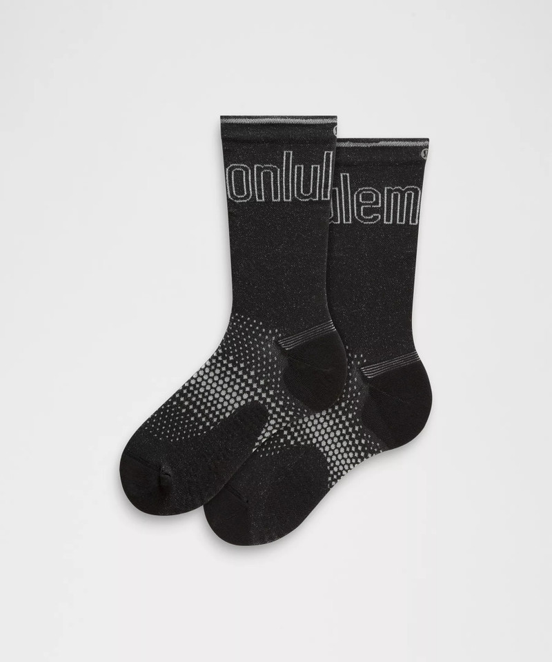 Women's MacroPillow Crew Running Socks *Medium Cushioning 1