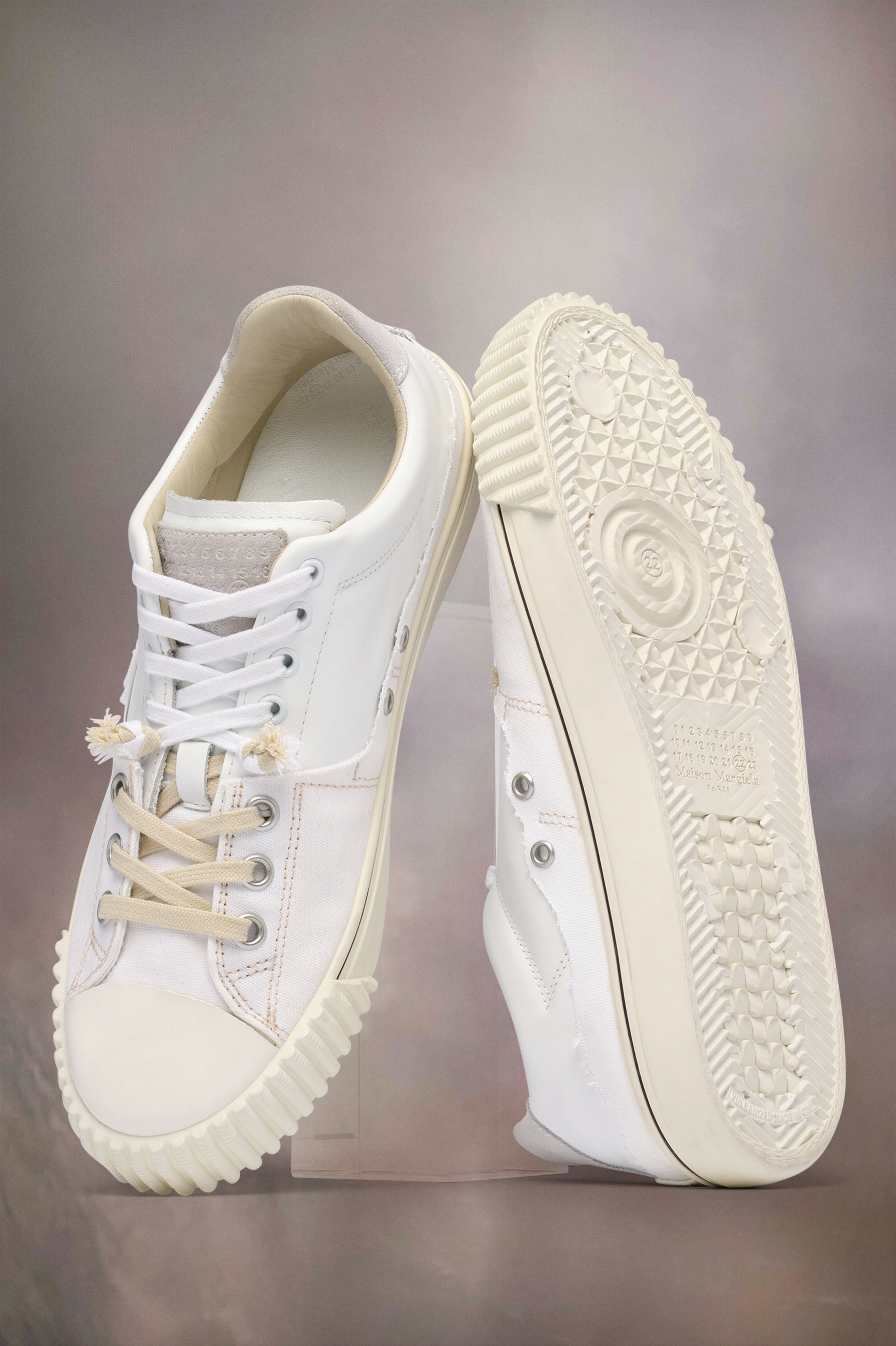 スニーカー Maison Margiela Leather And Canvas New Evolution Sneakers Maison Margiela New Evolution sneakers | REVERSIBLE