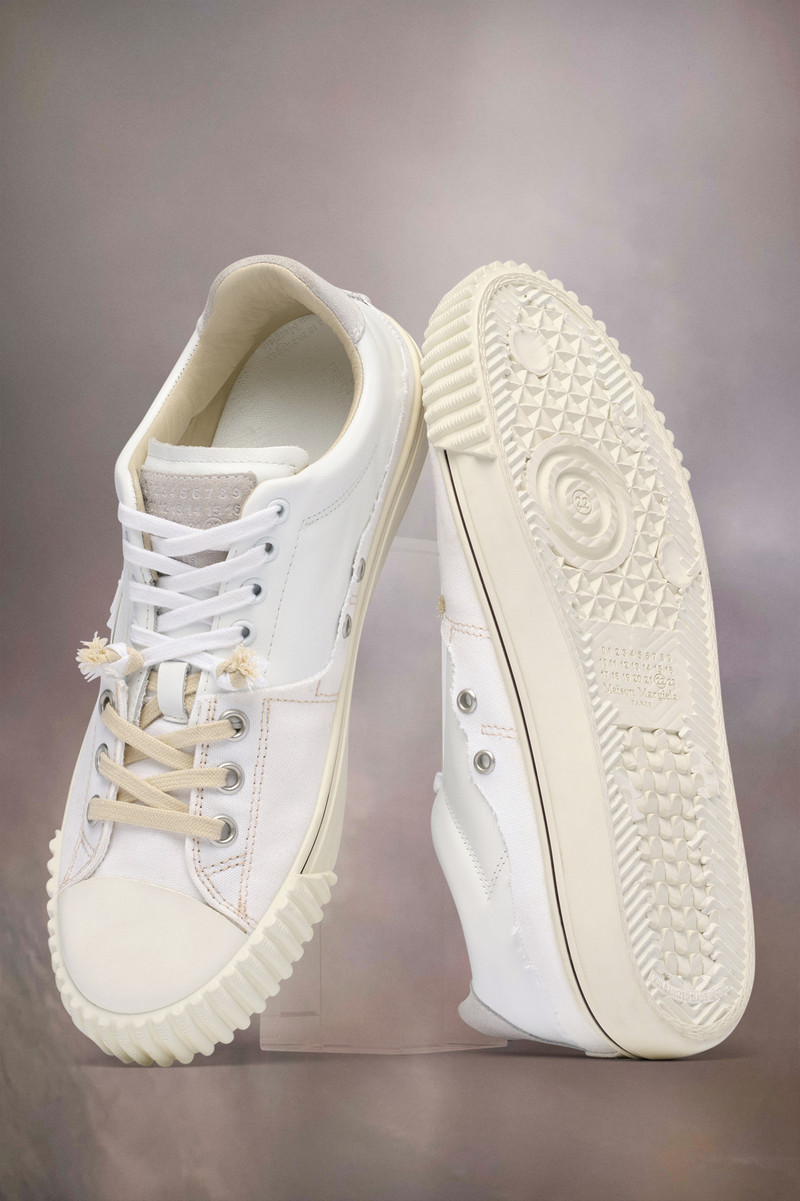 Maison Margiela New Evolution sneakers outlook
