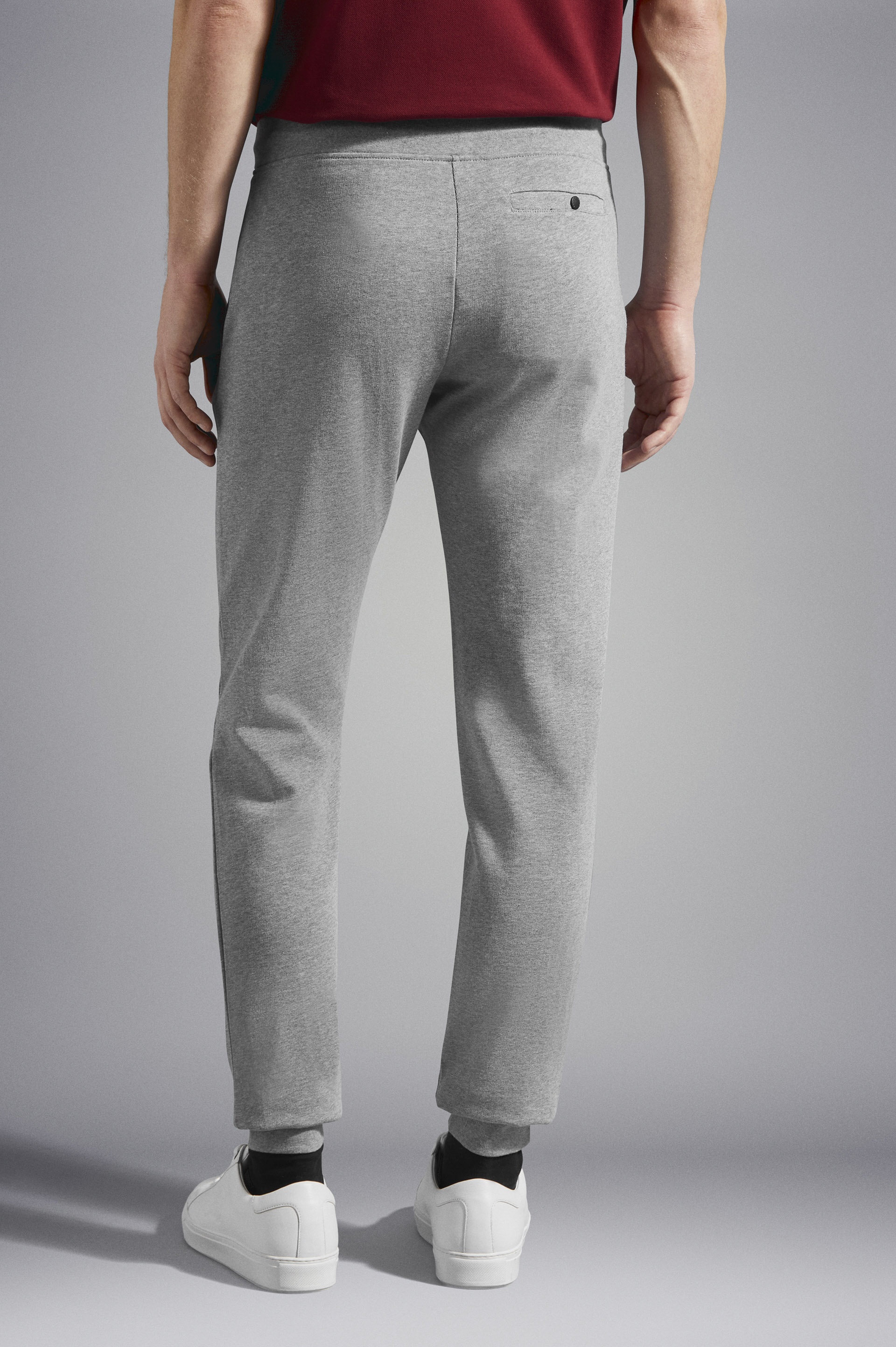 COTTON SWEATPANTS WITH ICONIC BADGE - 3