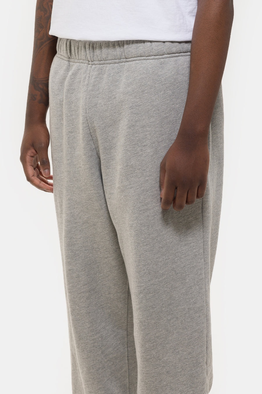 Heavyweight Classic Sweatpant in Heather Grey - 4