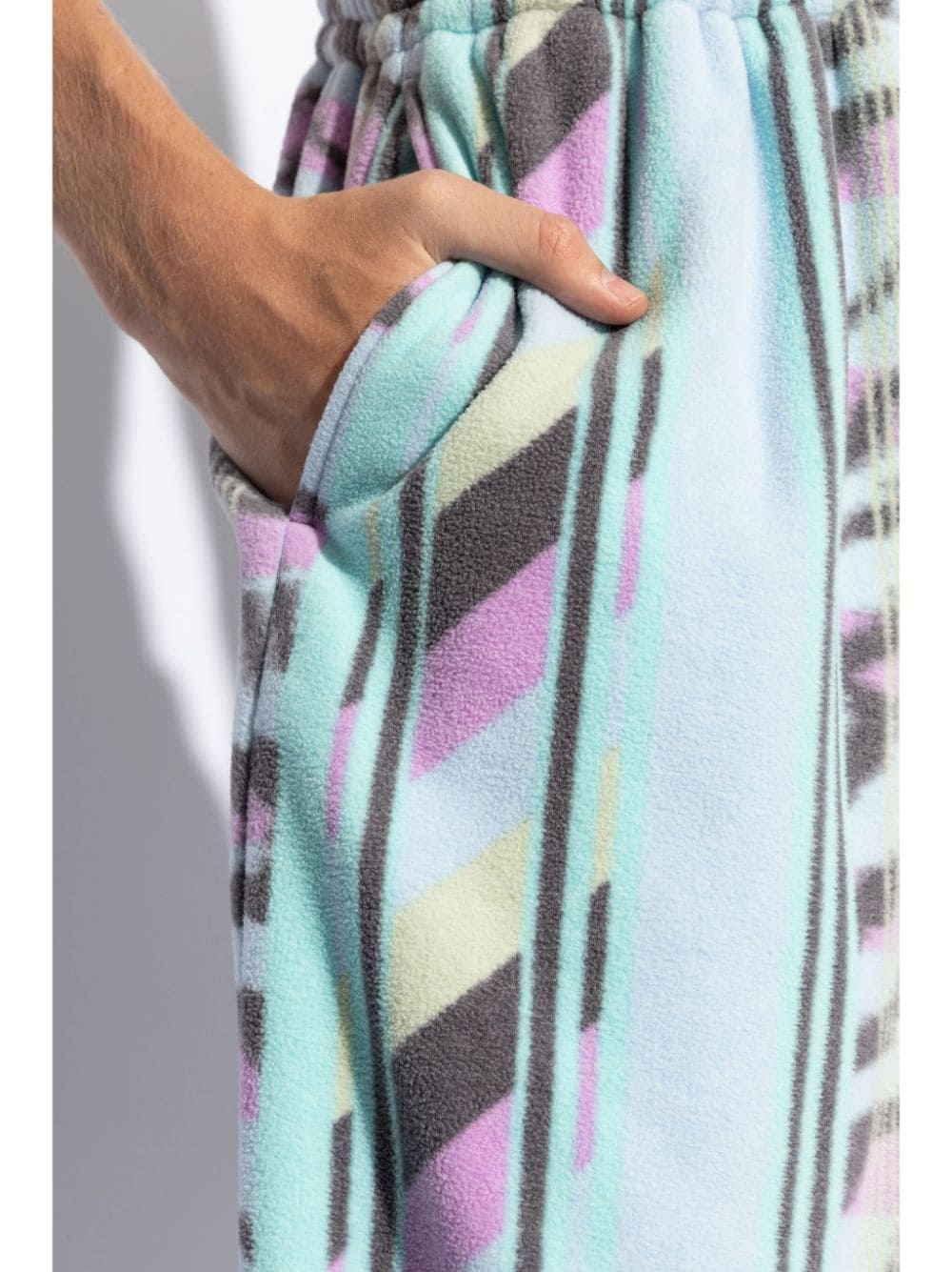 graphic-print trousers - 5