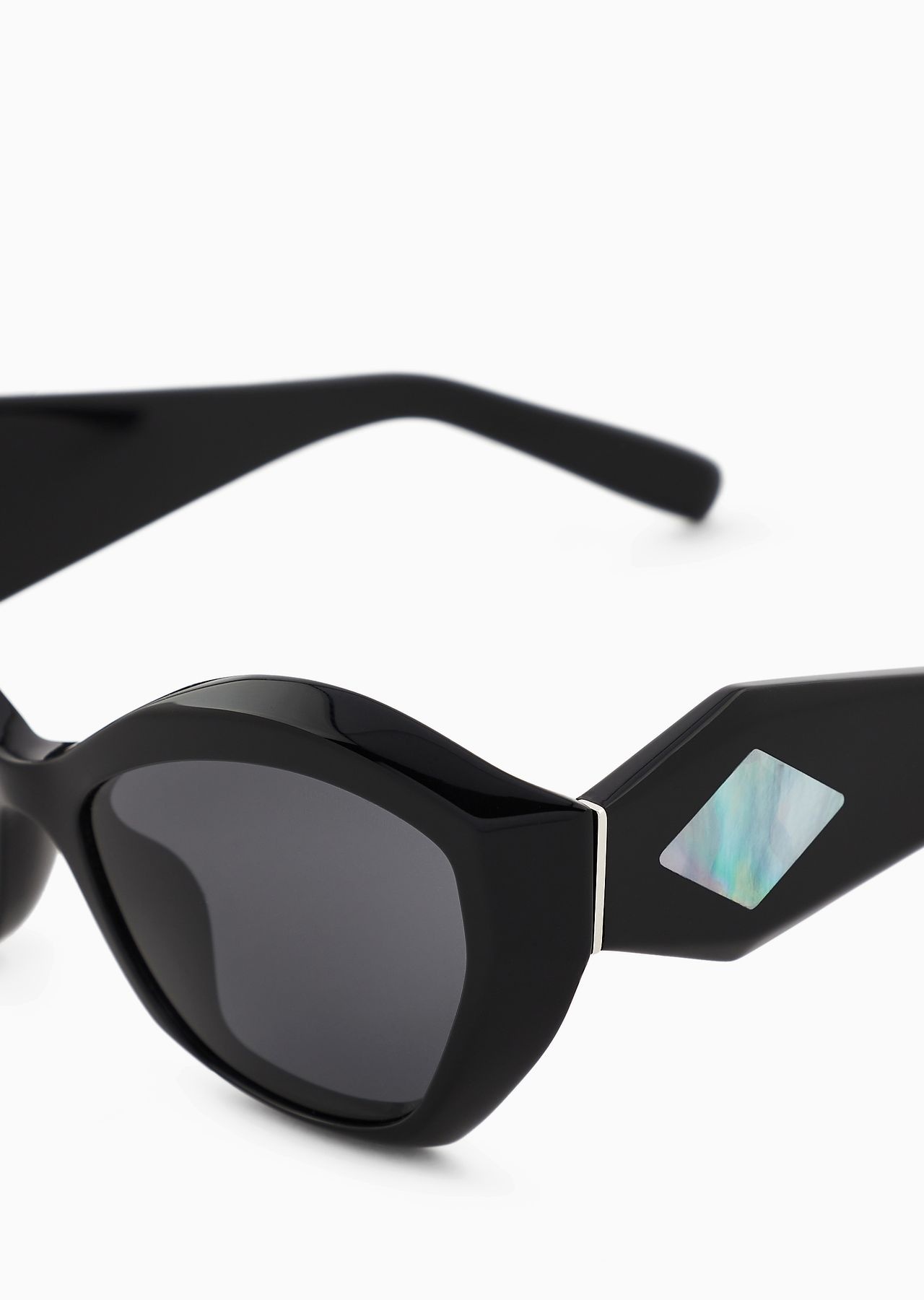 Women’s irregular-shaped sunglasses - 4