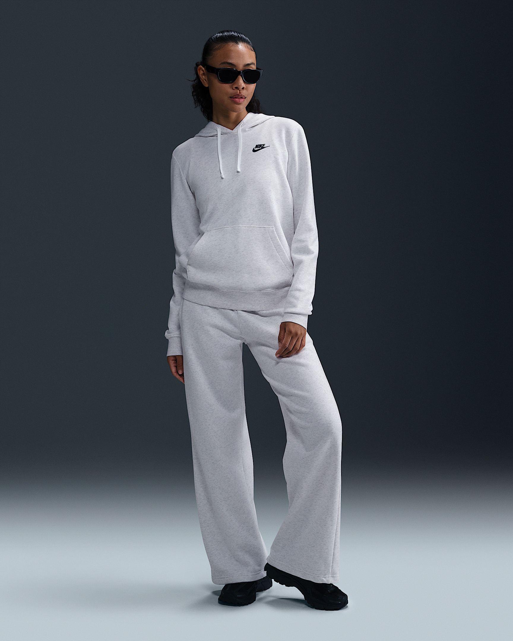 Nike Sportswear Club Fleece Women's Pullover Hoodie - 4