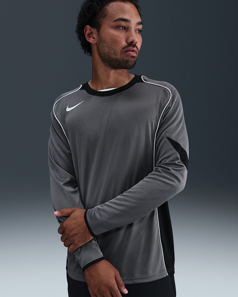 Nike Total 90 Men's Dri-FIT Long-Sleeve Soccer Top 1