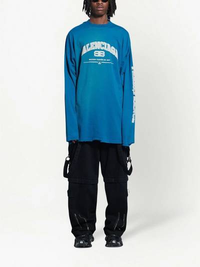 BALENCIAGA oversized long sleeve T-shirt outlook