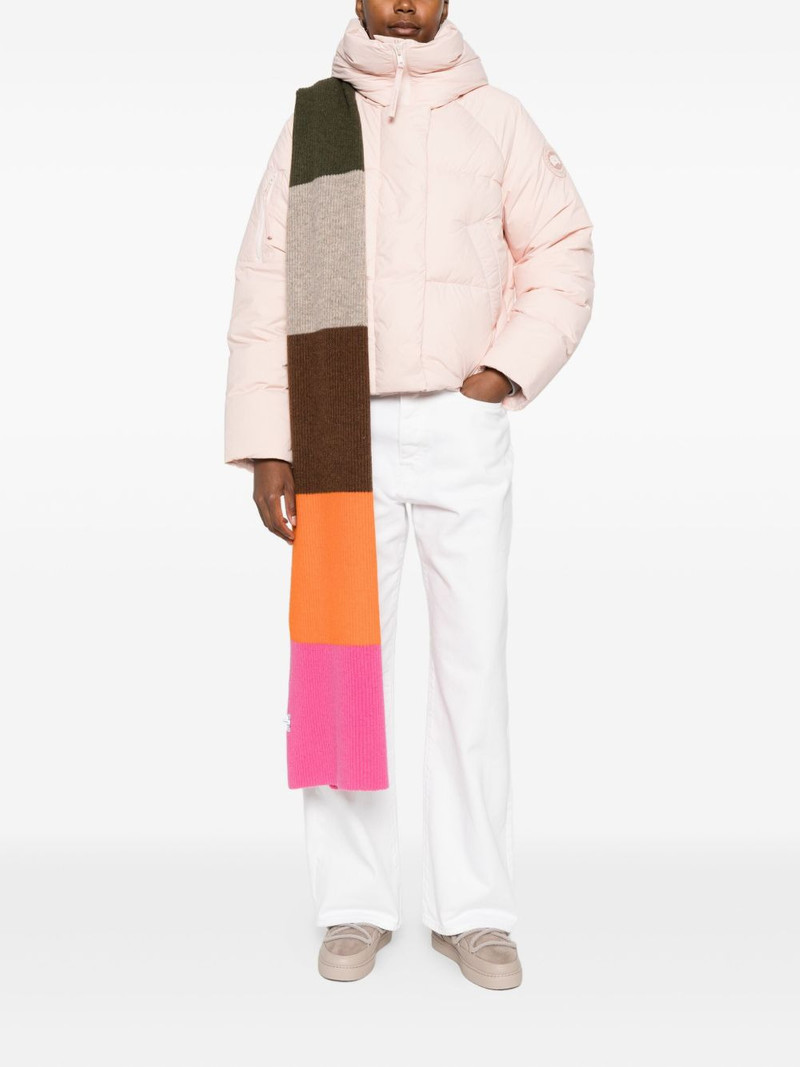 Canada Goose Chilliwack hooded puffer jacket outlook