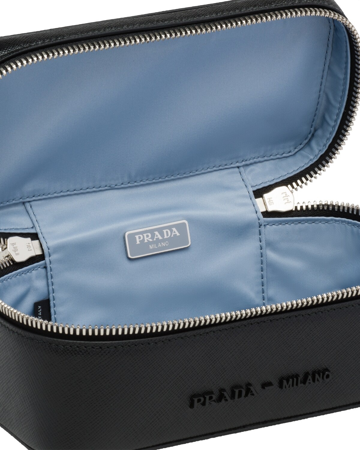 Saffiano leather necessaire - 4