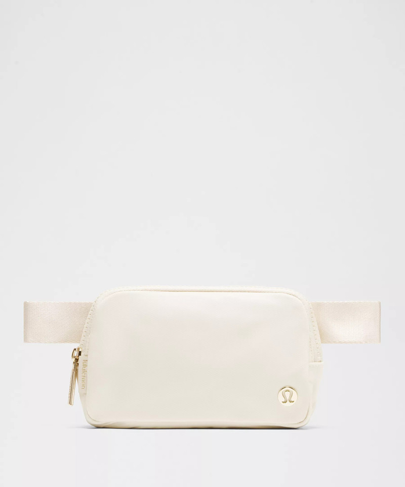 Everywhere Belt Bag Mini 1