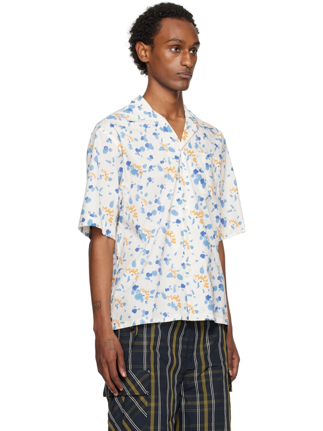 Off-White Graphic Shirt - 2
