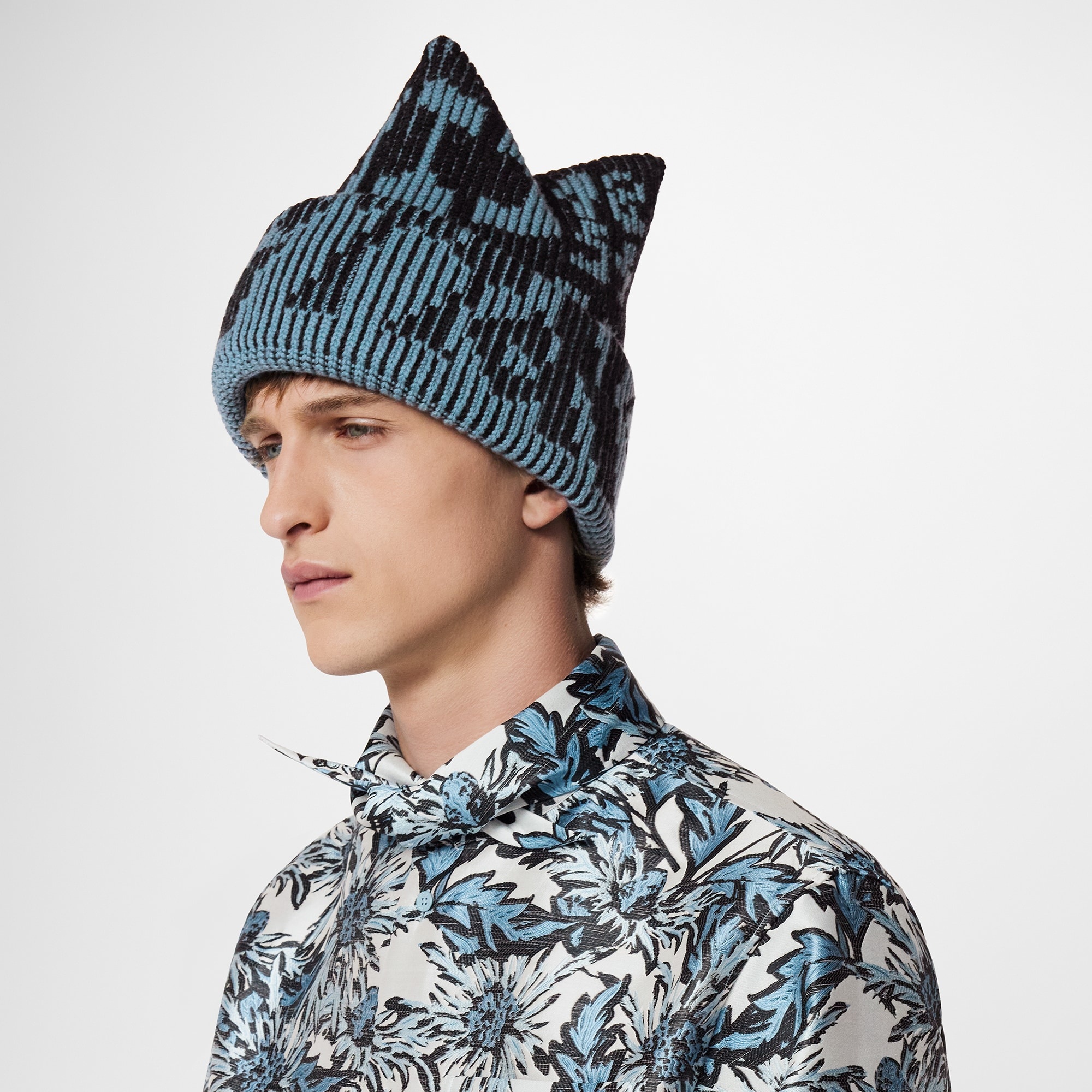 Tricorn Rib Flower Beanie - 2